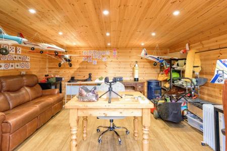 3 bedroom Detached house for sale in Firsby, Spilsby, PE23