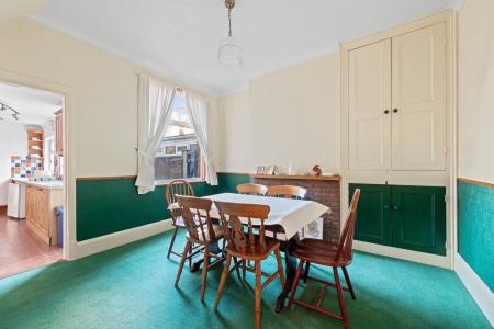 3 bedroom Terraced House for sale in Hamilton Road, Alford, LN13