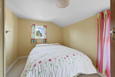 3 bedroom Terraced House for sale in Hamilton Road, Alford, LN13