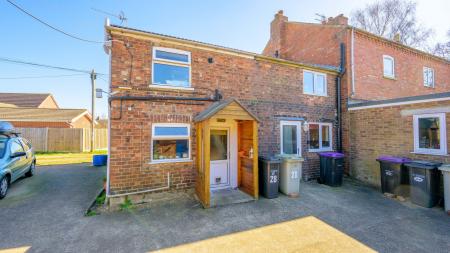 1 bedroom Terraced House for sale in Albert Street, Horncastle, LN9