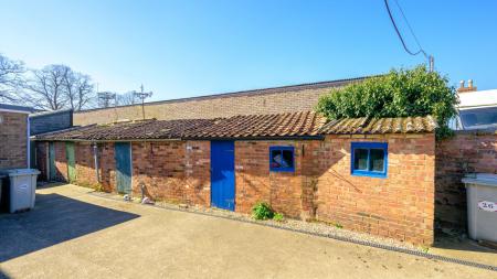 1 bedroom Terraced House for sale in Albert Street, Horncastle, LN9