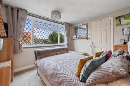 3 bedroom Semi-detached house for sale in Christopher Road, Alford, LN13