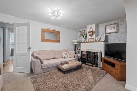 3 bedroom Semi-detached house for sale in Christopher Road, Alford, LN13