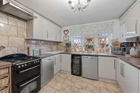 3 bedroom Semi-detached house for sale in Christopher Road, Alford, LN13