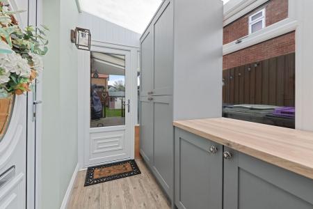 3 bedroom Semi-detached house for sale in Christopher Road, Alford, LN13