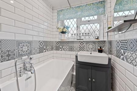 3 bedroom Semi-detached house for sale in Christopher Road, Alford, LN13