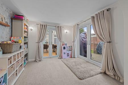 3 bedroom Semi-detached house for sale in Christopher Road, Alford, LN13