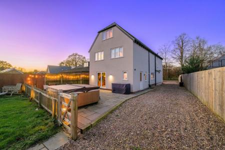 Horncastle Road, Woodhall Spa, LN10