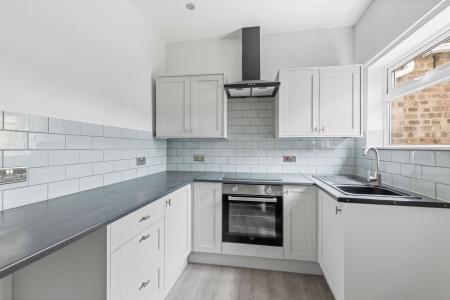 2 bedroom Terraced House for sale in Caroline Street, Alford, LN13