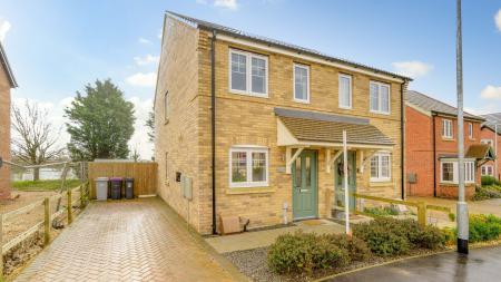 Hoplands Road, Coningsby, LN4