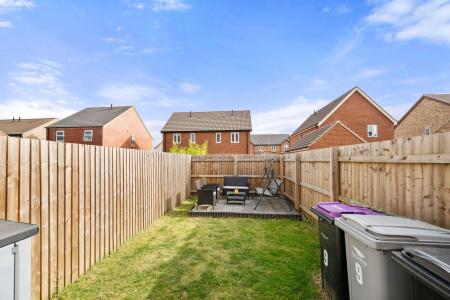 2 bedroom End of terrace house for sale in Lee Avenue, Coningsby, LN4