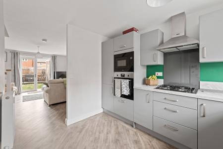 2 bedroom End of terrace house for sale in Lee Avenue, Coningsby, LN4