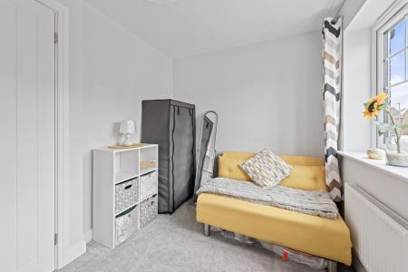 2 bedroom End of terrace house for sale in Lee Avenue, Coningsby, LN4