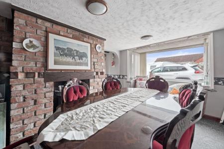 4 bedroom Detached house for sale in Fen Road, Stickford, PE22