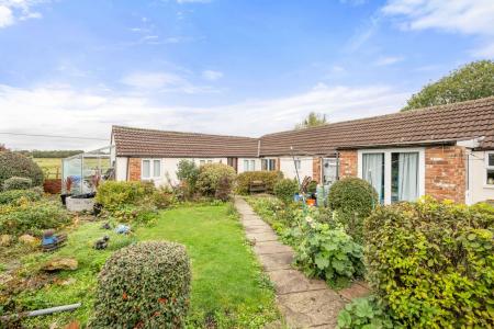 4 bedroom Detached house for sale in Fen Road, Stickford, PE22