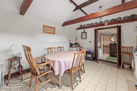 4 bedroom Detached house for sale in Fen Road, Stickford, PE22