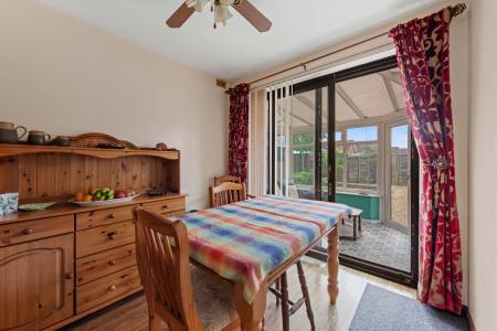 2 bedroom Detached bungalow for sale in Station Road, Willoughby, LN13