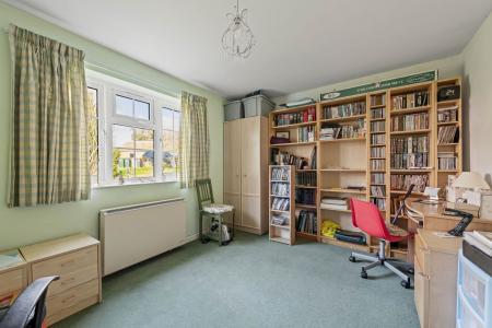 4 bedroom Detached house for sale in Main Road, East Keal, PE23