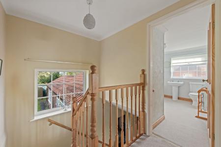 4 bedroom Detached house for sale in Main Road, East Keal, PE23