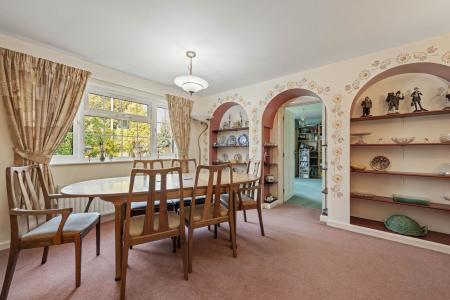 4 bedroom Detached house for sale in Main Road, East Keal, PE23