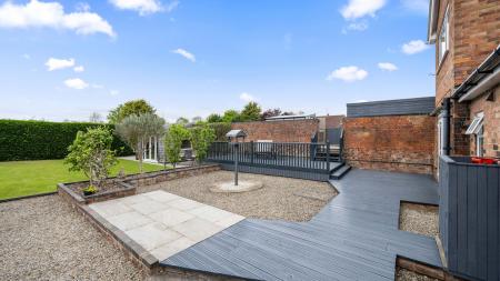 4 bedroom Detached house for sale in Station Road, Willoughby, LN13