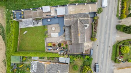 4 bedroom Detached house for sale in Station Road, Willoughby, LN13