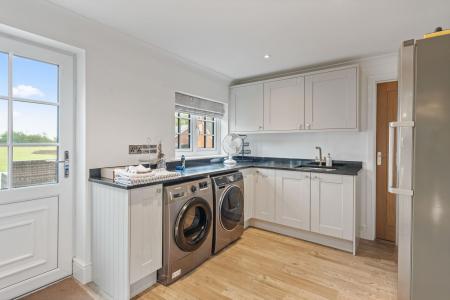 7 bedroom Detached house for sale in Fenside Road, Toynton St. Peter, PE23