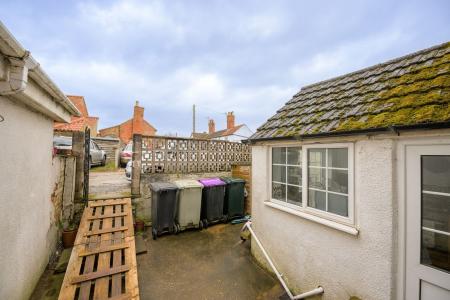 3 bedroom Terraced House for sale in Halton Road, Spilsby, PE23