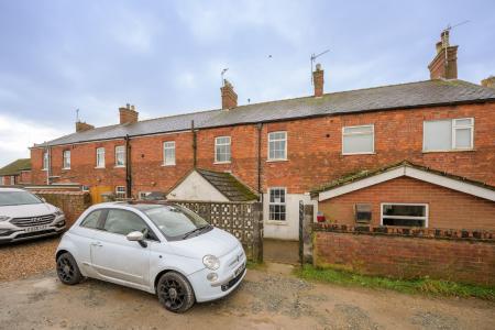 3 bedroom Terraced House for sale in Halton Road, Spilsby, PE23