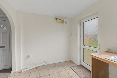 2 bedroom Semi-detached house for sale in College Park, Horncastle, LN9