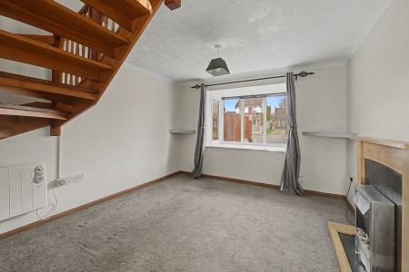 2 bedroom Semi-detached house for sale in College Park, Horncastle, LN9