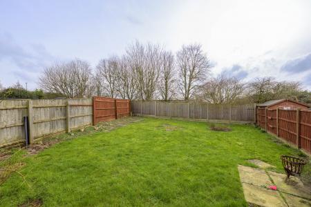 2 bedroom Semi-detached house for sale in College Park, Horncastle, LN9