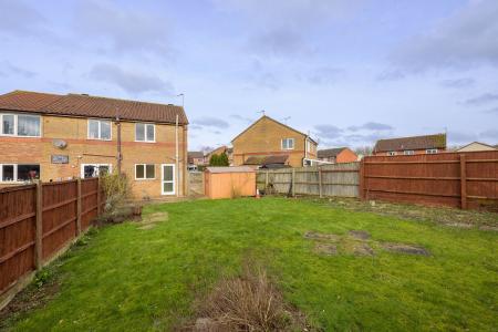 2 bedroom Semi-detached house for sale in College Park, Horncastle, LN9