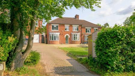 Langton Hill, Horncastle, LN9