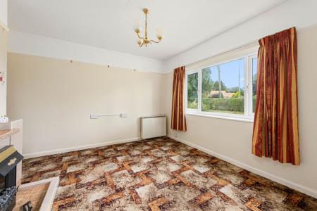 3 bedroom Detached bungalow for sale in Horncastle Road, Roughton Moor, LN10