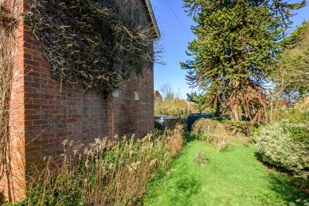 3 bedroom Detached house for sale in Watery Lane, Mareham-Le-Fen, PE22