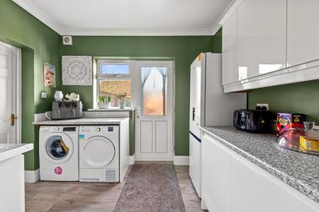 3 bedroom Detached bungalow for sale in Main Road, Keal Cotes, PE23