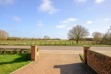 3 bedroom Detached bungalow for sale in Main Road, Keal Cotes, PE23