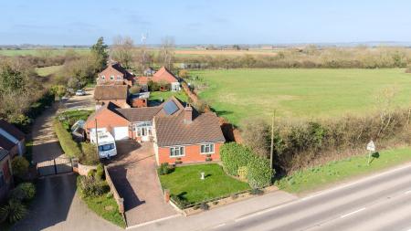 3 bedroom Detached bungalow for sale in Main Road, Keal Cotes, PE23