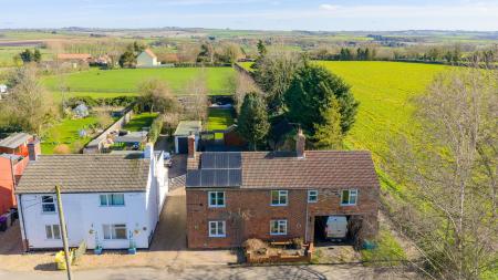 2 bedroom Semi-detached house for sale in Chapel Lane, Baumber, LN9