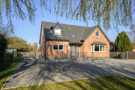 3 bedroom Detached house for sale in Sandy Lane, Great Steeping, PE23