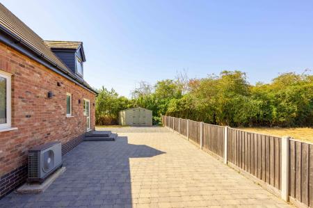 3 bedroom Detached house for sale in Sandy Lane, Great Steeping, PE23