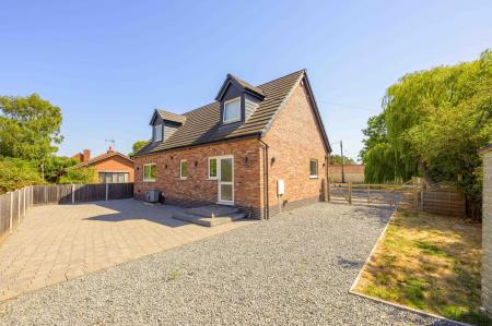 3 bedroom Detached house for sale in Sandy Lane, Great Steeping, PE23