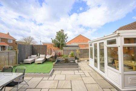 1 bedroom Detached bungalow for sale in Robinson Avenue, Alford, LN13