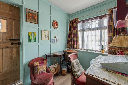 4 bedroom Detached house for sale in Main Road, Willoughby, LN13