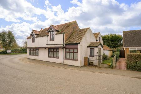 Main Road, Willoughby, LN13