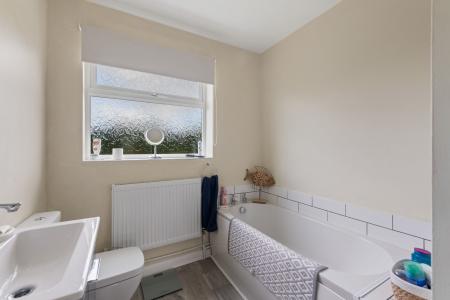 2 bedroom Detached bungalow for sale in Marmion Road, Coningsby, LN4