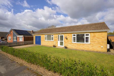 2 bedroom Detached bungalow for sale in Marmion Road, Coningsby, LN4