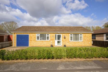 2 bedroom Detached bungalow for sale in Marmion Road, Coningsby, LN4