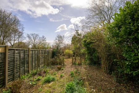 2 bedroom Semi-detached house for sale in Main Road, East Kirkby, PE23